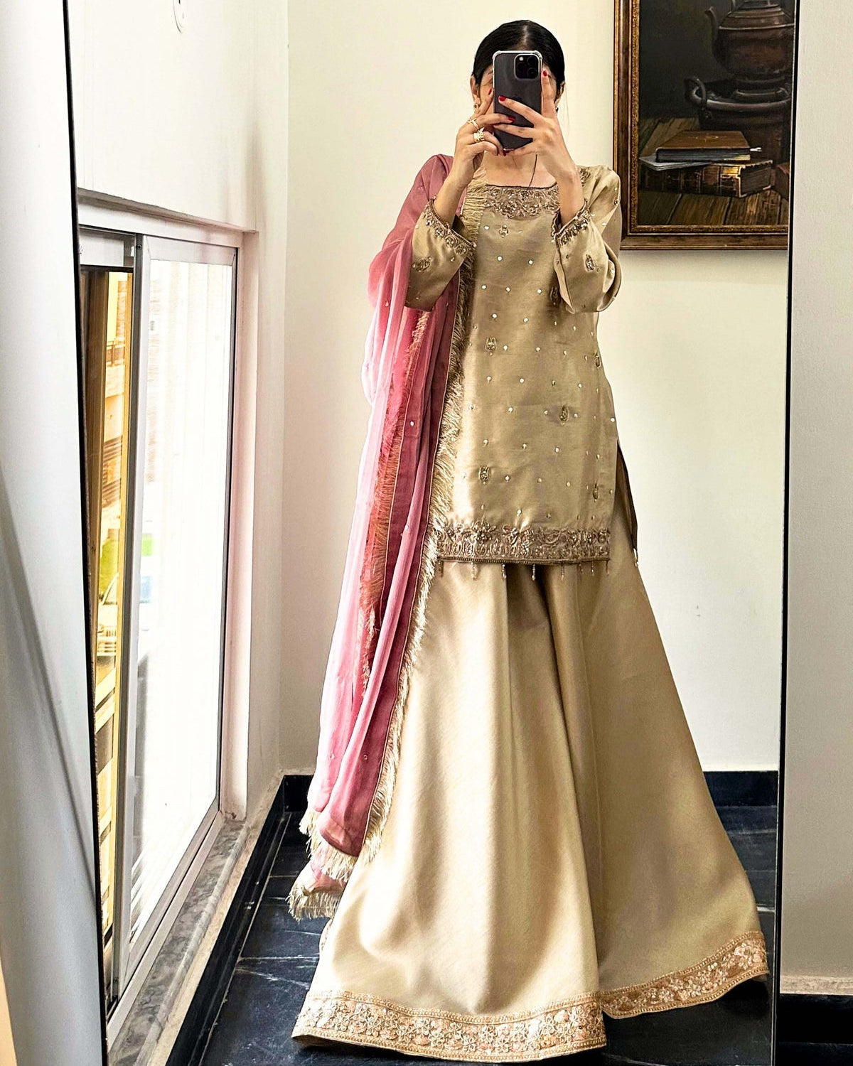 lookbook image shop_this_look_amDhCa